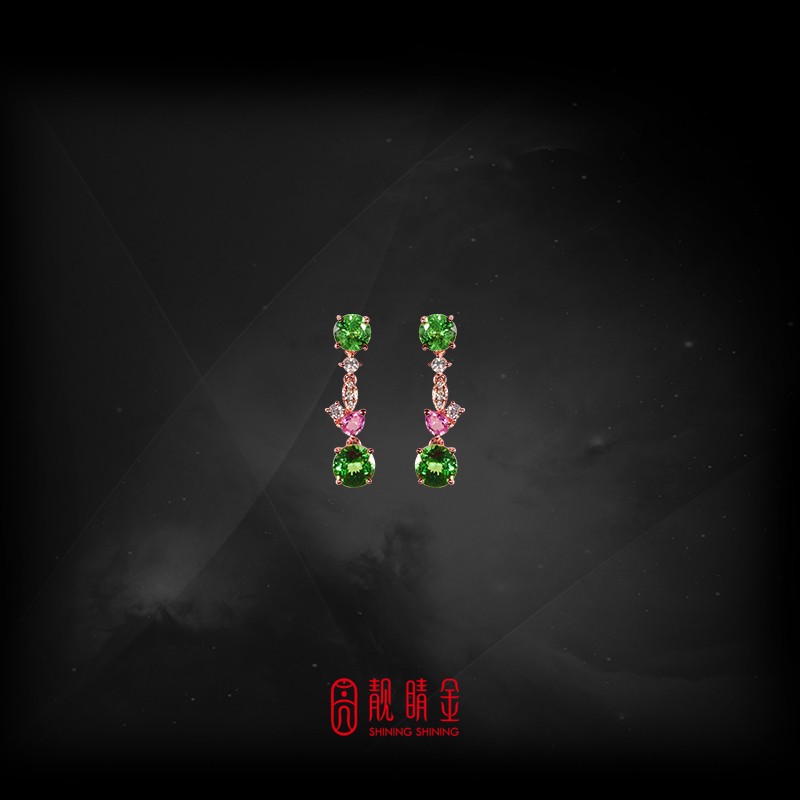 3.88克拉沙弗來耳環(珍藏品,請來電洽詢)