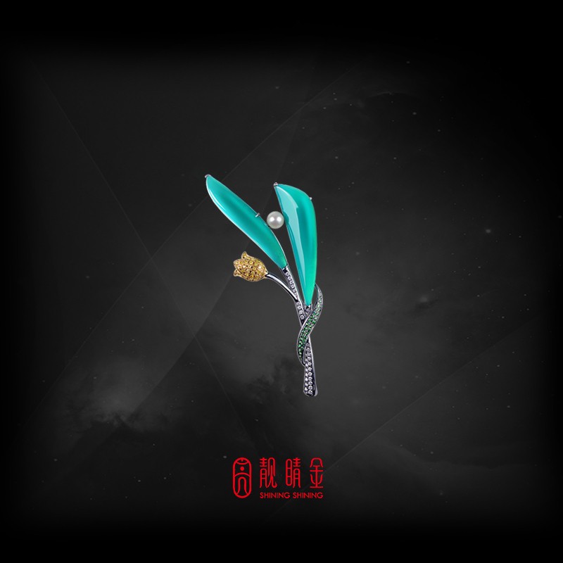 26.21克拉台灣藍寶胸墜兩用(珍藏品,請來電洽詢)