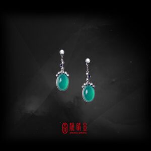 6.81克拉台灣藍寶耳環（已承蒙收藏）