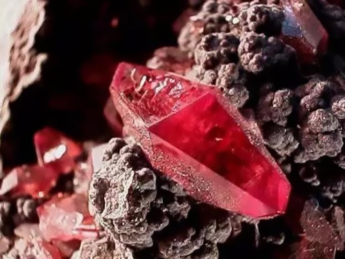 紅寶石的歷史與傳說